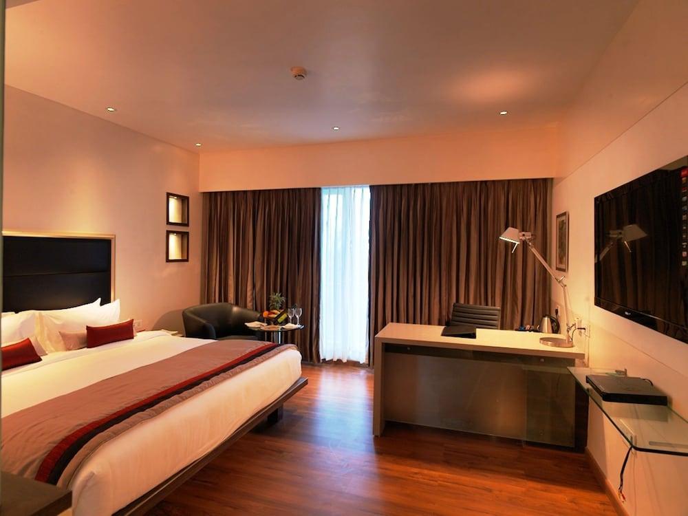 Spree Shivai Hotel Pimpri-Chinchwad Buitenkant foto