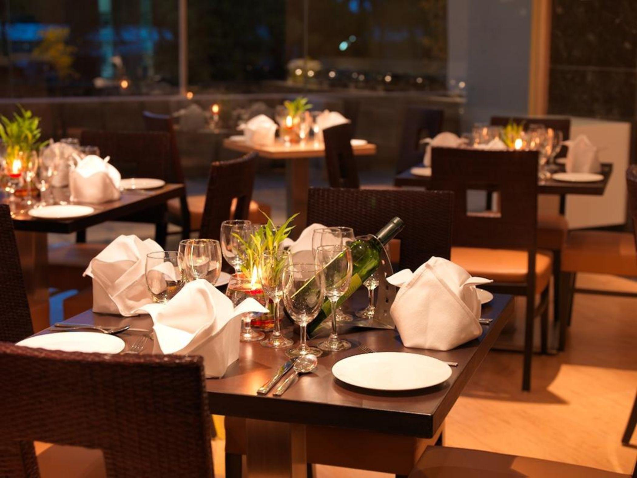 Spree Shivai Hotel Pimpri-Chinchwad Buitenkant foto