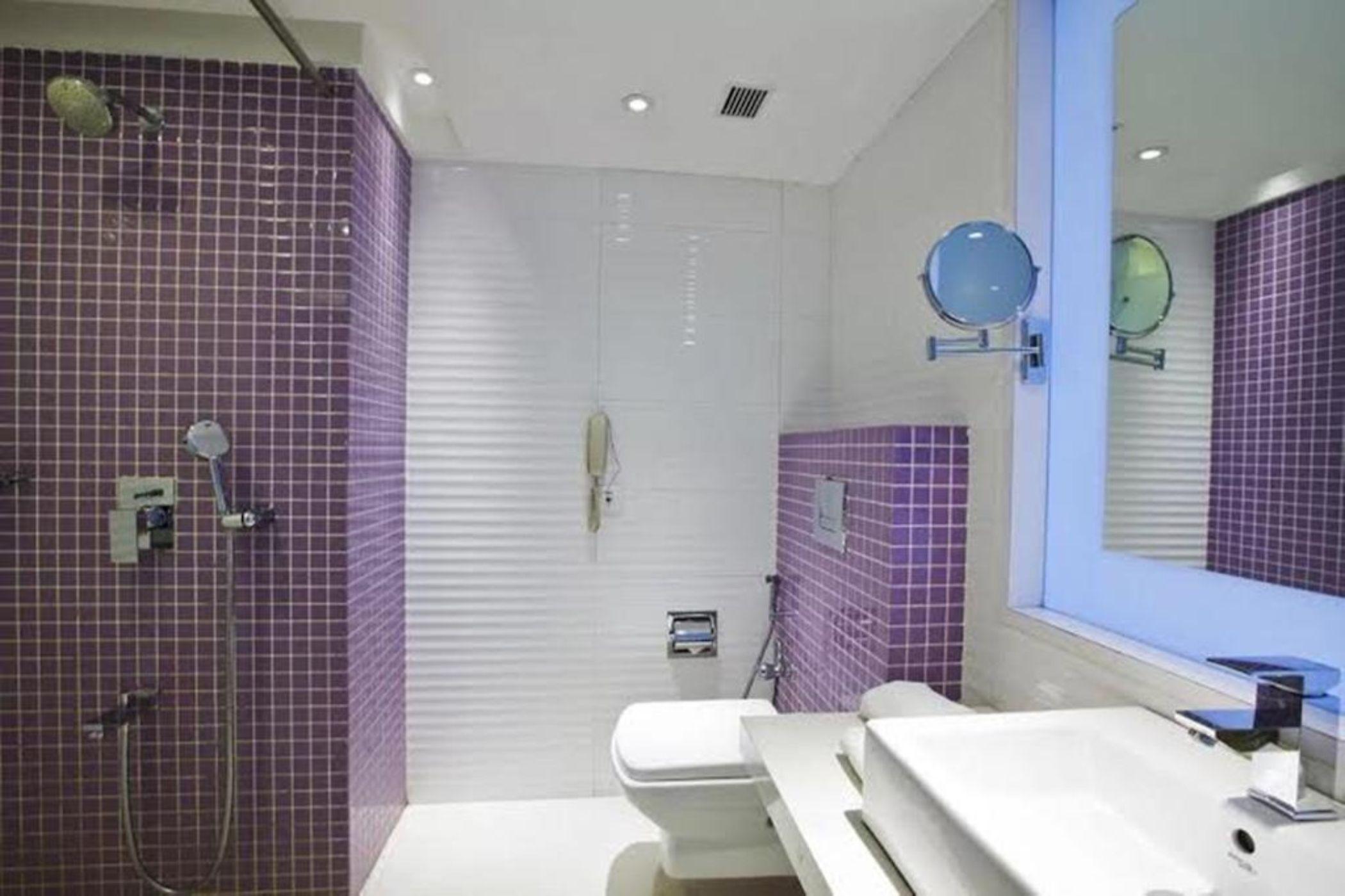 Spree Shivai Hotel Pimpri-Chinchwad Buitenkant foto