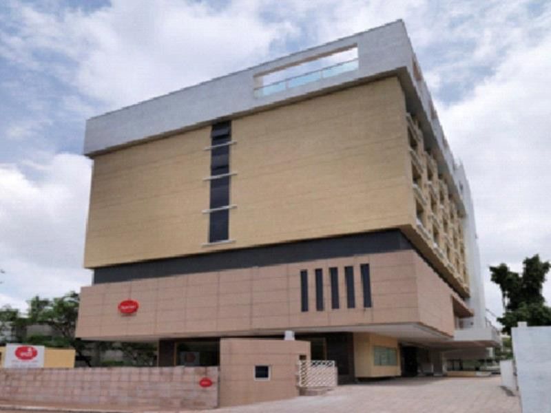 Spree Shivai Hotel Pimpri-Chinchwad Buitenkant foto