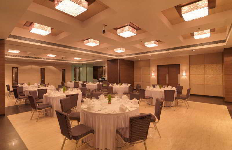 Spree Shivai Hotel Pimpri-Chinchwad Buitenkant foto